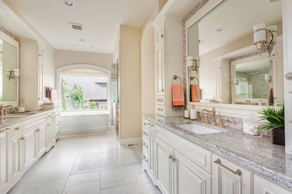Bathroom Cabinet Repair in Pflugerville