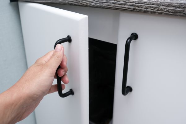Cabinet Door Repair in Pflugerville