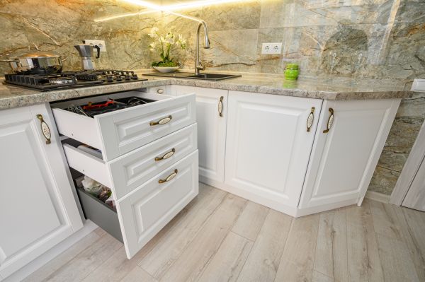 Cabinets Refacing in Pflugerville