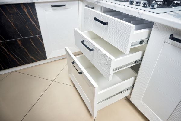 Kitchen Drawer Replacement in Pflugerville