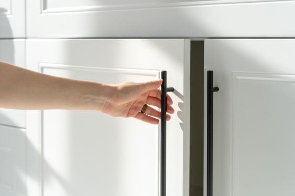 New Cupboard Installation in Pflugerville