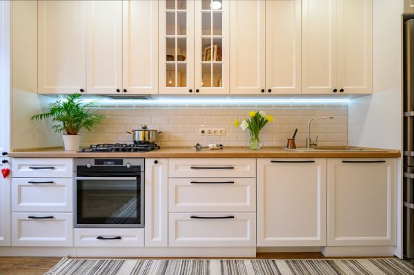 Cabinet Door Installation in Pflugerville