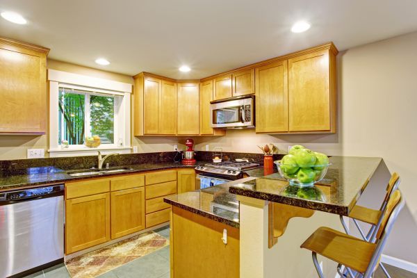 Maple Kitchen Cabinet Service in Pflugerville